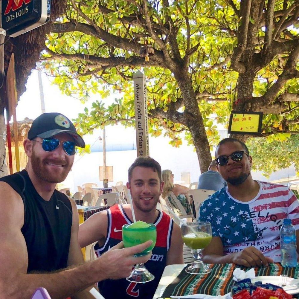 Meet your Posher, Bryant